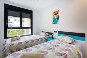 2 quartos, ferros/tábuas de passar roupa, Wi-Fi de cortesia