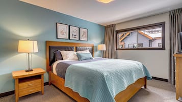3 slaapkamers, een strijkplank/strijkijzer, gratis wifi, beddengoed