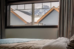 3 soverom, strykejern/-brett, wi-fi (inkludert) og sengetøy