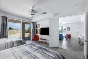 4 chambres, fer et planche à repasser, lit parapluie, Wi-Fi gratuit