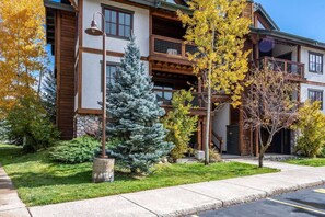 Imagen sin descripción, 4 de 49, botón