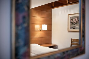 3 habitaciones, tabla de planchar con plancha y wifi gratis 