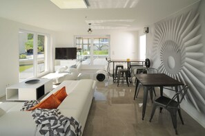 Oklassificerad bild, 4 av 16, knapp