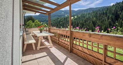 Ferienwohnung "BlasigSuite Blasighof" mit Bergblick, WLAN, Terrasse & Garten