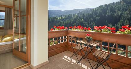 Einzimmerwohnung "Jaufenspitze Blasighof" mit Bergblick, WLAN und Garten