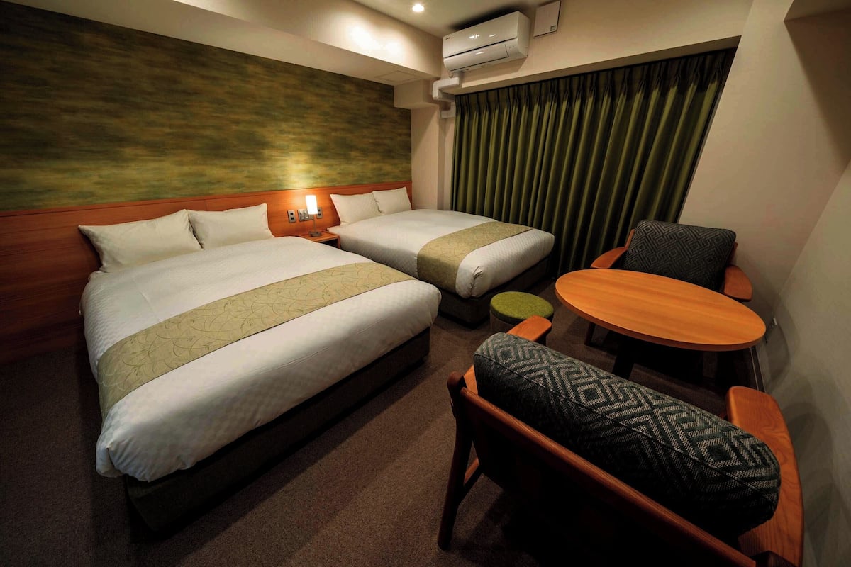 Standard eco | In-room safe, blackout drapes, iron/ironing board, free WiFi