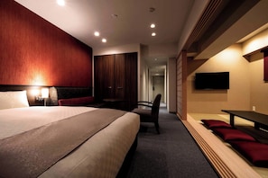 Japanese suite