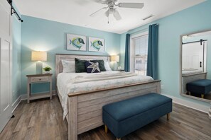 3 bedrooms, desk, iron/ironing board, WiFi