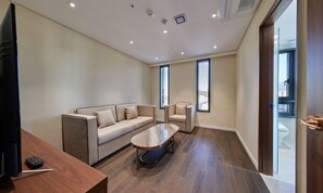 Grand Suite | Sengetøy av topp kvalitet, dundyner og individuelt dekorert