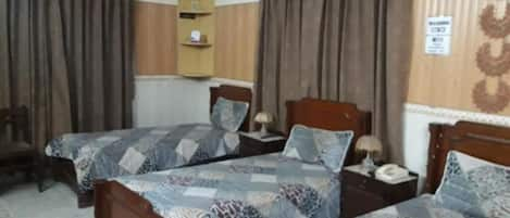 Standard Triple Room | Free WiFi