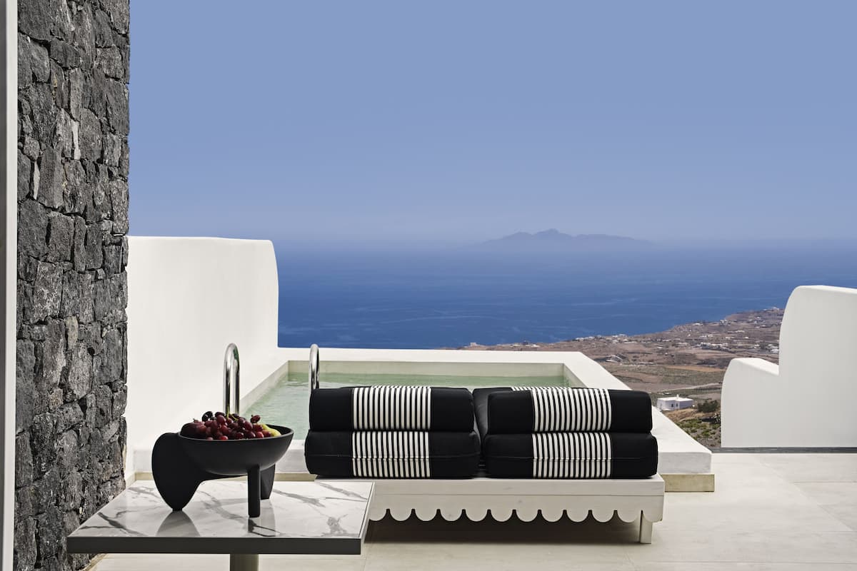 King Suite with Sea View and Heated Plunge Pool | View from room