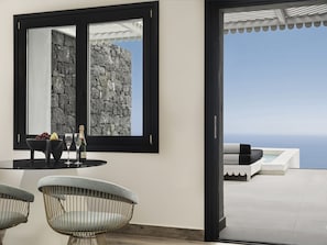 King Suite with Sea View and Heated Plunge Pool - Cresanto Luxury Suites  (Santorini)