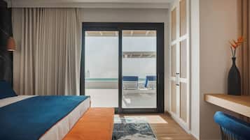 Premium Suite with Sea View and Private Pool | Egyptian cotton sheets, premium bedding, down comforters, pillowtop beds
