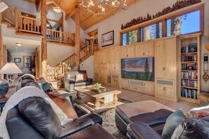 Chimenea y futbolito 