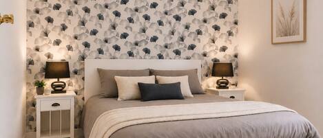 4 bedrooms, iron/ironing board, free WiFi