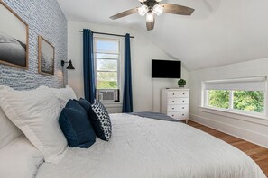 8 chambres, lit de bébé portatif, accès au Wi-Fi (inclus)