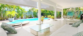 Spacious villa to celebrate Christmas in the West Indies