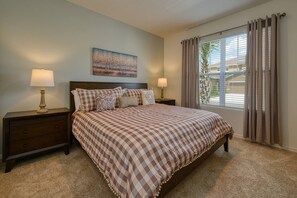 6 Schlafzimmer, Bügeleisen/Bügelbrett, Reisekinderbett, kostenloses WLAN