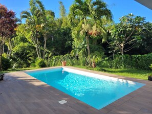 Outdoor pool - F2 Milau guadeloupe (petit-bourg)