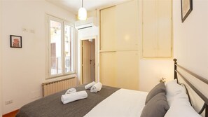 1 bedroom, desk, iron/ironing board, internet