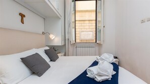 2 bedrooms, WiFi - Vittoria apartment.Vittoria apartmentVittoria apartmentVittoria apartmentVittoria ... (Rome)