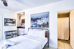 1 makuuhuone, työpöytä, silitysrauta/-lauta, ilmainen Wi-Fi