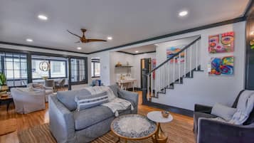 TV connectée, cheminée