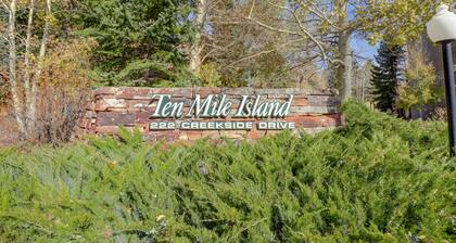 2 Bedroom Condo Just off Frisco Main Street. B207