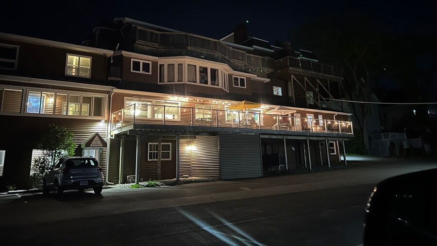 Harbourview Inn, SureStay Collection by Best Western