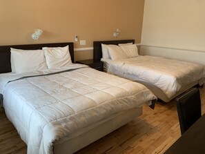 Deluxe Double Room | Premium bedding, individually furnished, desk, laptop workspace