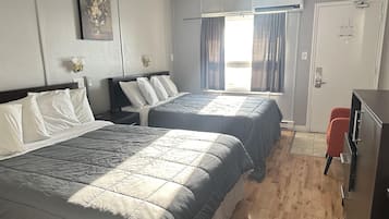 Camera Standard, 2 letti queen, non fumatori | Biancheria da letto di alta qualità, con arredamento individuale