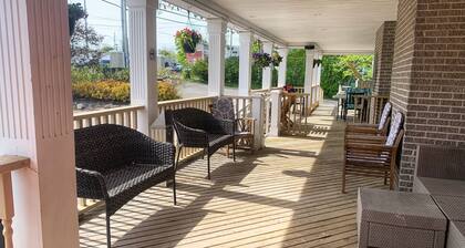 Harbourview Inn, SureStay Collection by Best Western