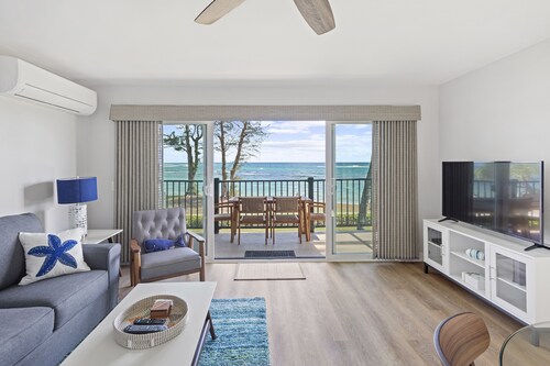 RENOVATED 10/21! Corner Oceanview Condo w/ AC!!