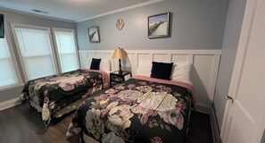 6 bedrooms, iron/ironing board, free WiFi, bed sheets