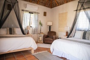 5 bedrooms, iron/ironing board, WiFi, bed sheets - Casa Pure Baja - Great for Groups & Families! (El Pescadero)