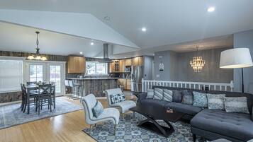 TV, fireplace, DVD player, table tennis