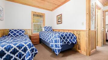 2 bedrooms, iron/ironing board, travel crib, free WiFi