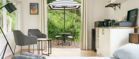 Strykejern/-brett, wi-fi (inkludert) og sengetøy