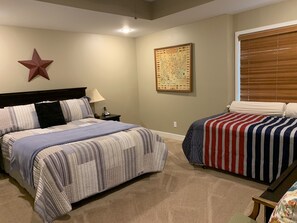 4 Schlafzimmer, Bügeleisen/Bügelbrett, kostenloses WLAN, Bettwäsche
