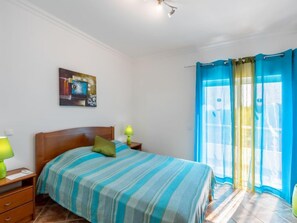 3 chambres, accès à Internet