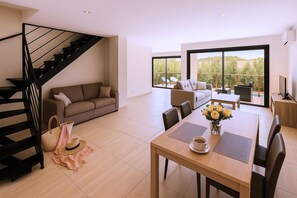 Smart-tv en een kantoor