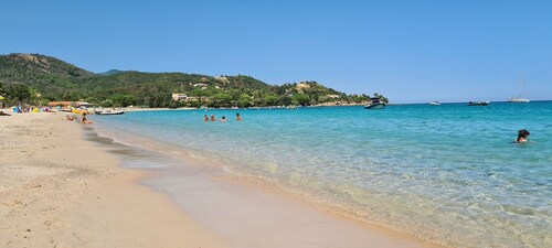 Ferienhaus · 8 Personen · 4 Schlafzimmer · Privater Pool · Panorameerblick ·