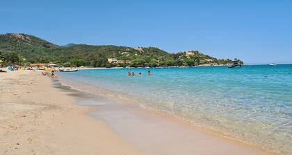 Ferienhaus · 8 Personen · 4 Schlafzimmer · Privater Pool · Panorameerblick ·