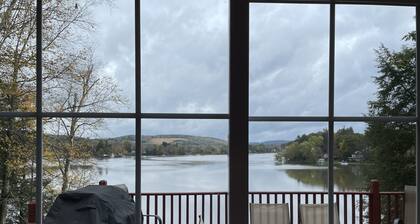 A Lakeview Paradise