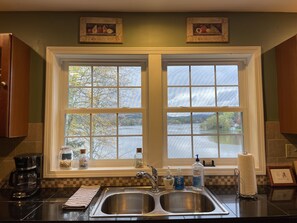 冰箱、微波炉、烤箱、洗碗机