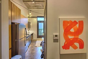 Interior - Chic Ultramodern Minimalist Studio Loft + Patio (Saint Louis)