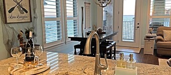 Heron Harbor@Lake Livingston. Waterfront, Beach & pool