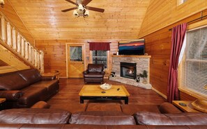 TV, fireplace, DVD player