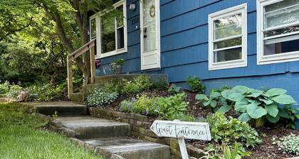 Secluded home-away-from-home with cook's kitchen, serving Ann Arbor & Ypsilanti