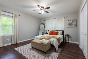 3 間睡房、書桌、熨斗/熨衫板、免費 Wi-Fi